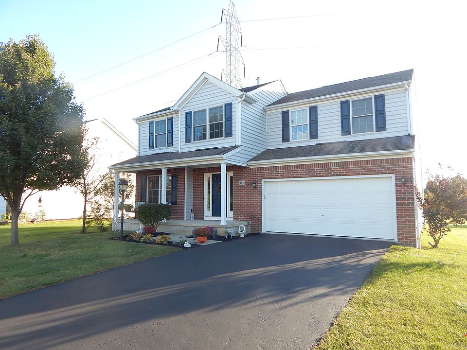 1492 Geranium Drive 