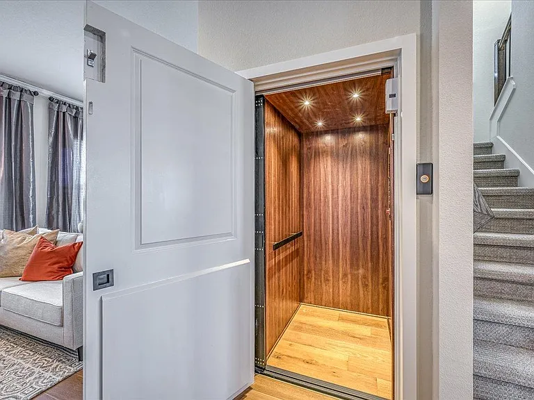 228 John Webster St — Photo 11