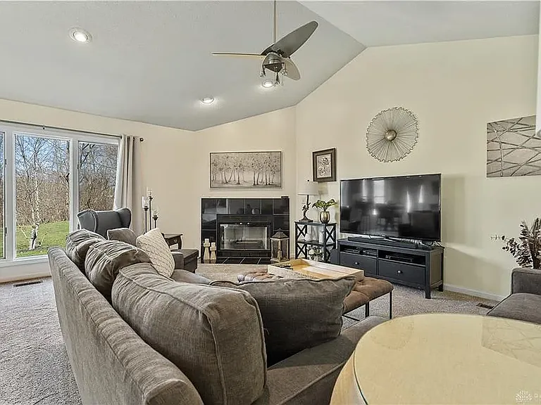 42 Patton Dr — Photo 20