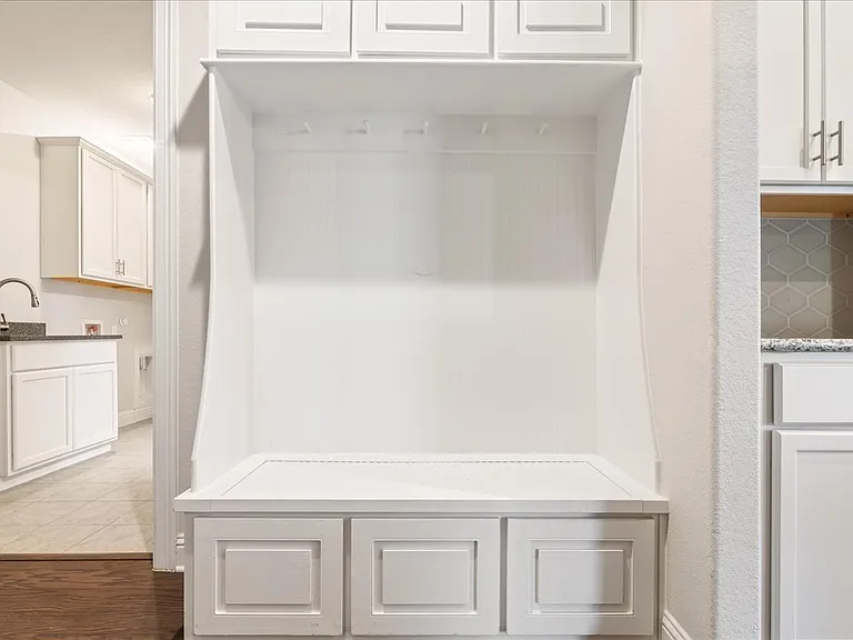 108 Strata Dr — Photo 21