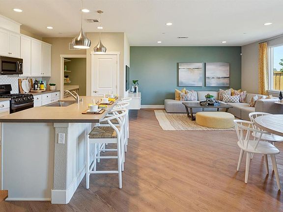 5th image of 5377 Clauzetto Way