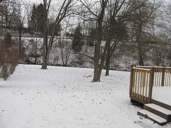 3rd image of 216 S Margery Dr