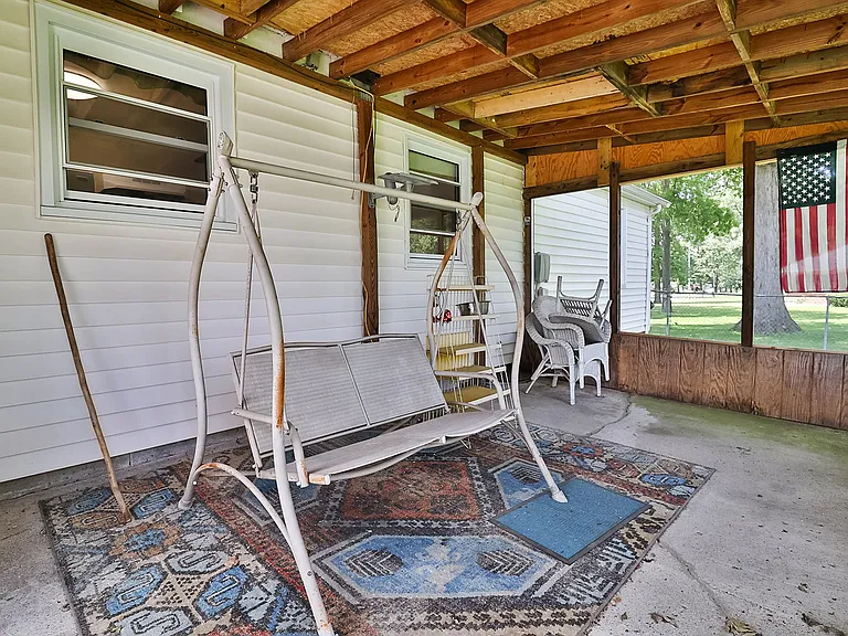 1930 Sara Lee Ave — Photo 21