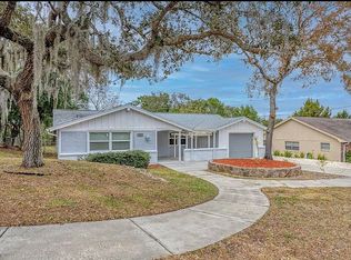 6211 Waycross Dr, Spring Hill, FL 34606