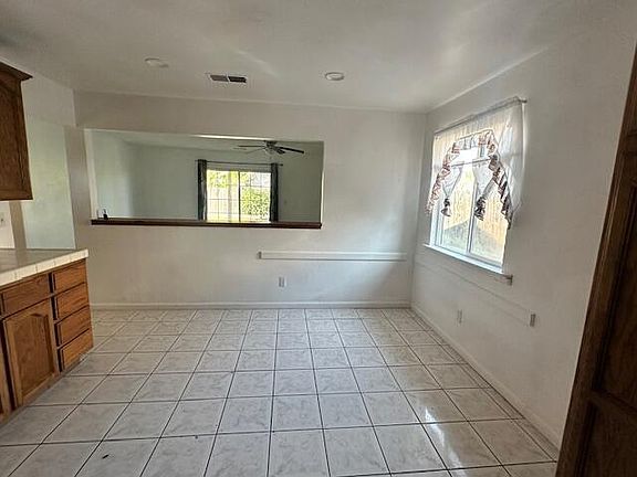 5th image of 2000 W Buena Vista Avenue