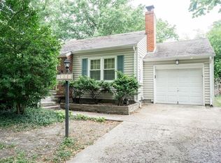 8200 Ward Parkway Pl, Kansas City, MO 64114