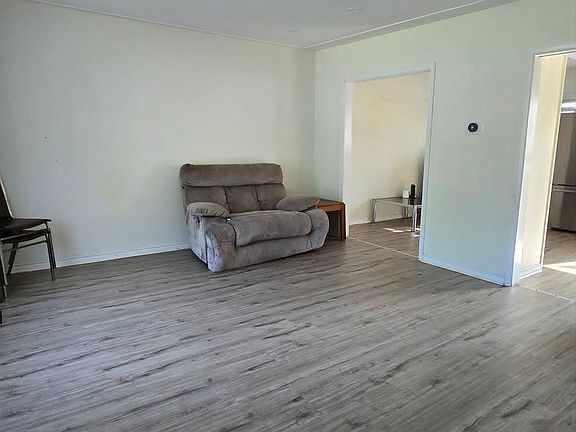 2nd image of 36 Langton Rd