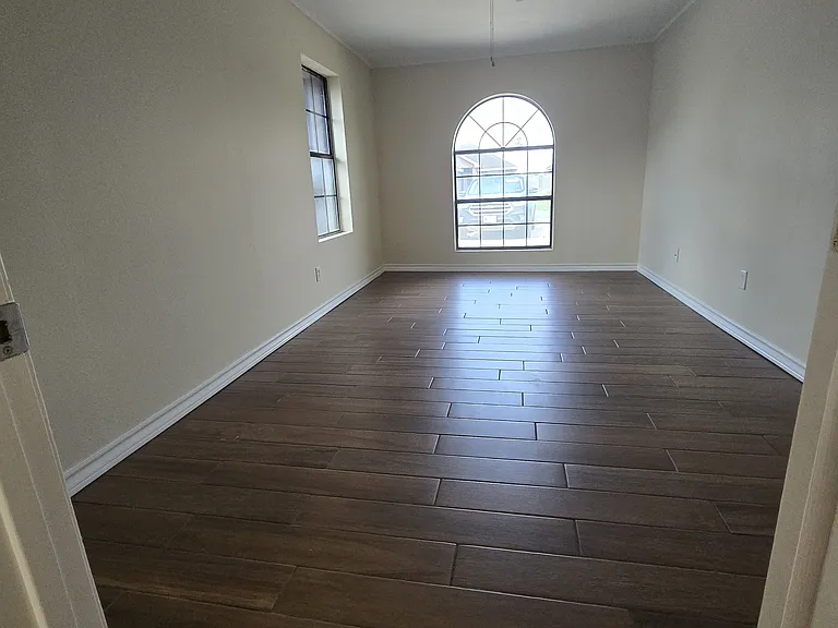 3297 Los Arcos Cir — Photo 12