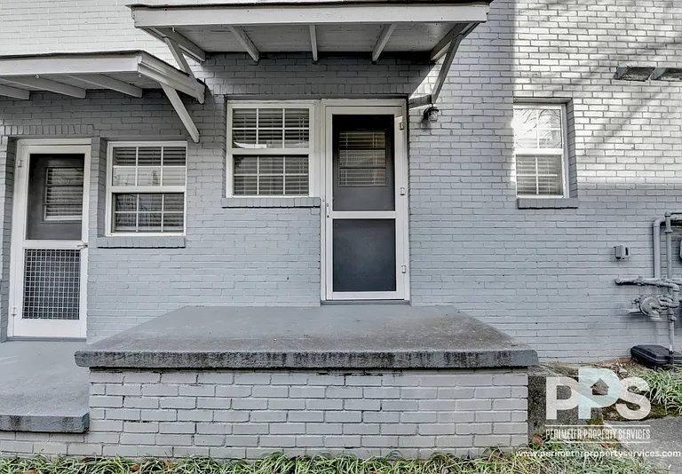 81 E Wesley Rd NE #2 — Photo 27
