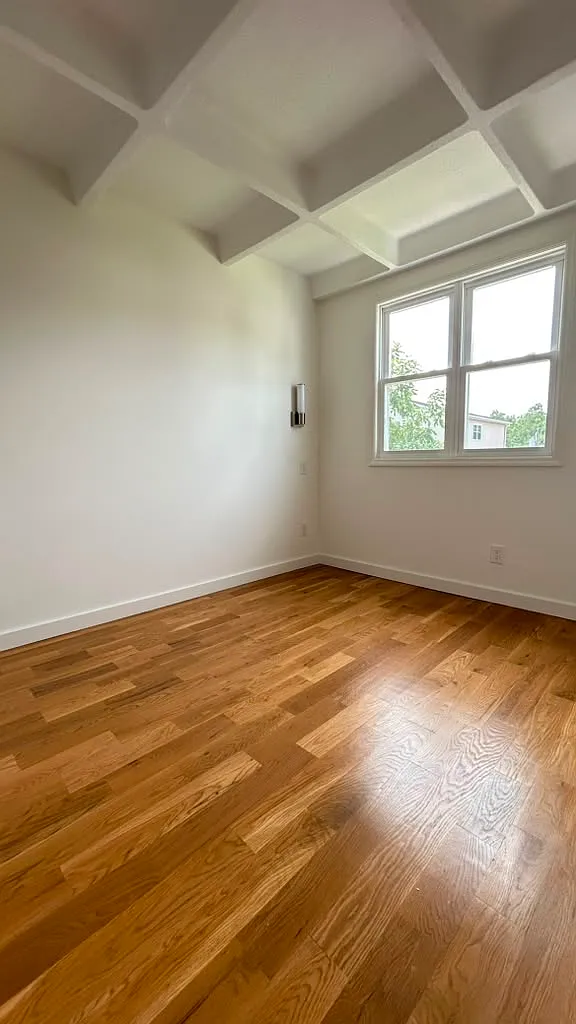 3 bed, $3,200 — Photo 3