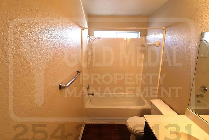 2806 Cantabrian Dr — Photo 8