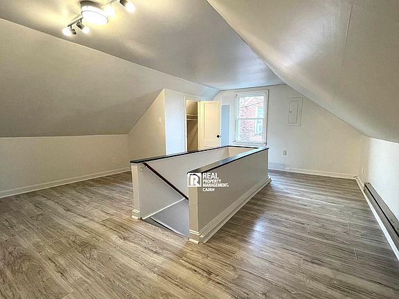 3rd image of 5046 Fort Ave Unit B