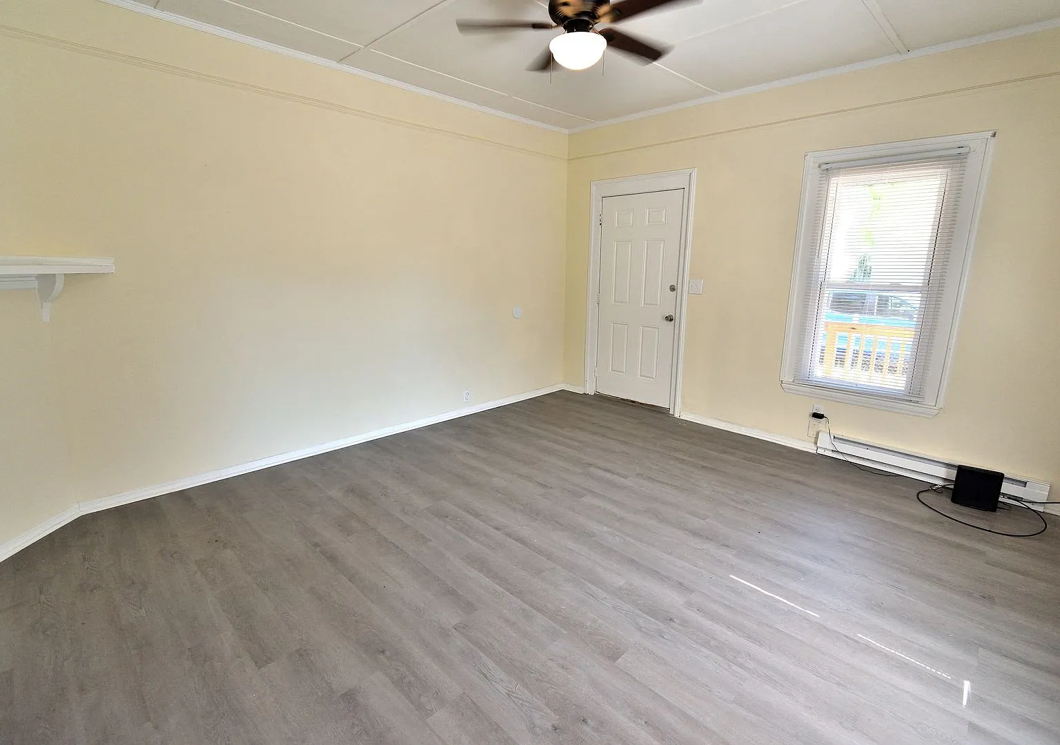 827 Gay Street — Photo 3