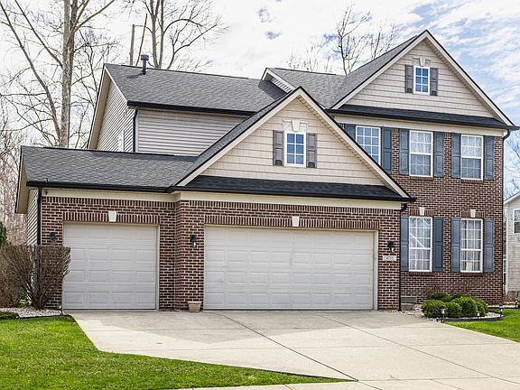 3rd image of 4755 Corydon Ln