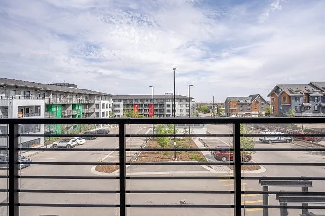 350 Livingston Cmn NE #3305 — Photo 22