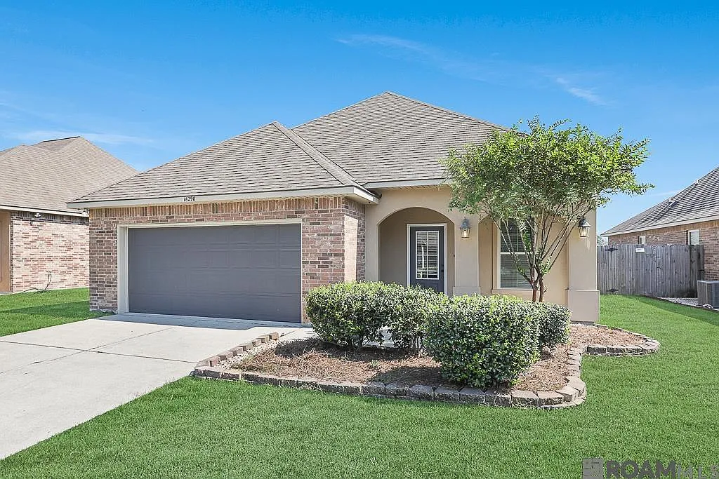 3 bed, 1613 sqft, $2,000 — Photo 1