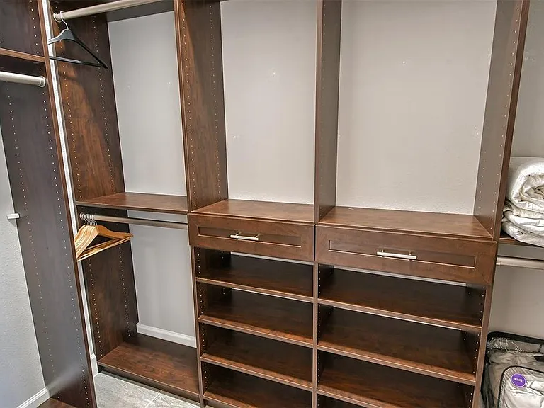 4735 Cabreo Ct — Photo 29