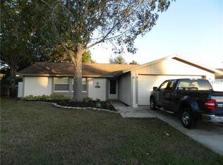 6817 Eden Ln, Tampa, FL 33634