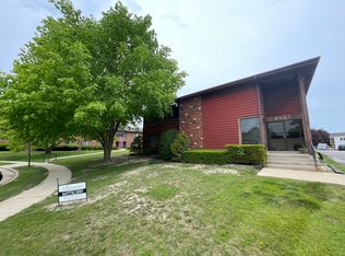 8827 41st Ave, Kenosha, WI 53142