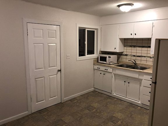 4th image of 4502 S Puget Sound Ave #2