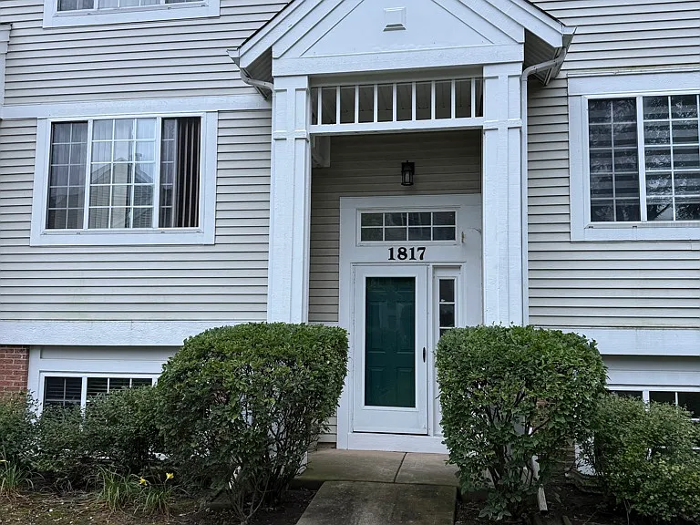 1817 Concord Dr — Photo 3