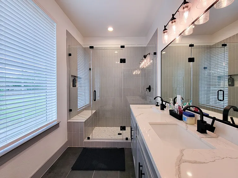 6520 Couch St — Photo 16
