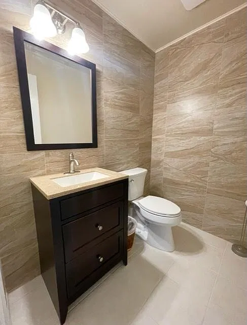 3 bed, 1.5 bath, 1800 sqft, $2,950 — Photo 4