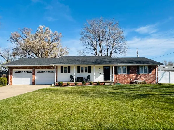 904 Wyoming Ave, Hutchinson, KS 67502