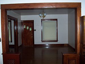 Building Photo 3