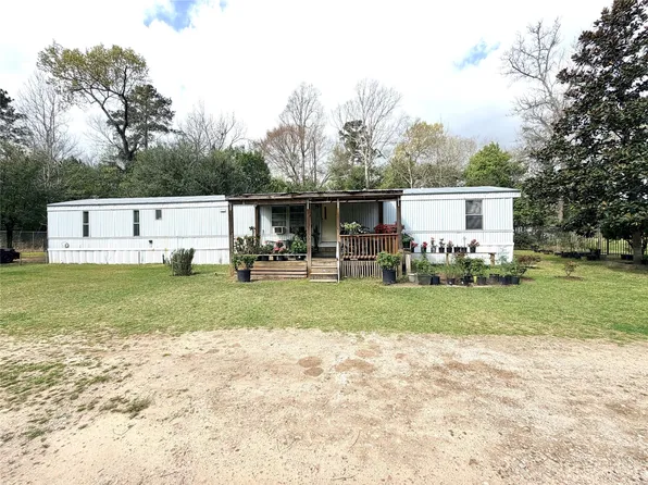 1100 Liberty Ave, Livingston, TX 77351