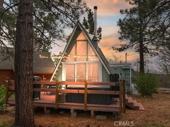 609 Villa Grove Ave, Big Bear City, CA 92314