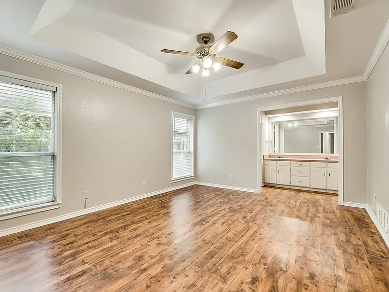 6108 Paradise Dr — Photo 22