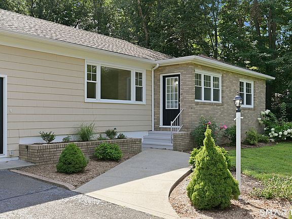 2nd image of 16 Ezra Street