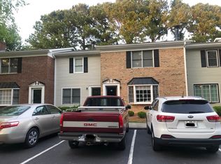 100 Laura Ln APT D3, Greenville, NC 27858
