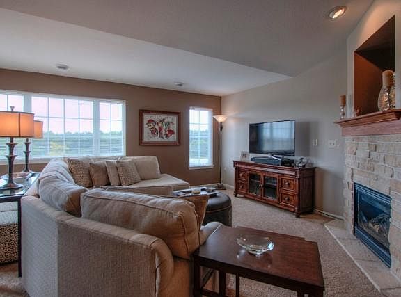 Hampton Phase II Living Room