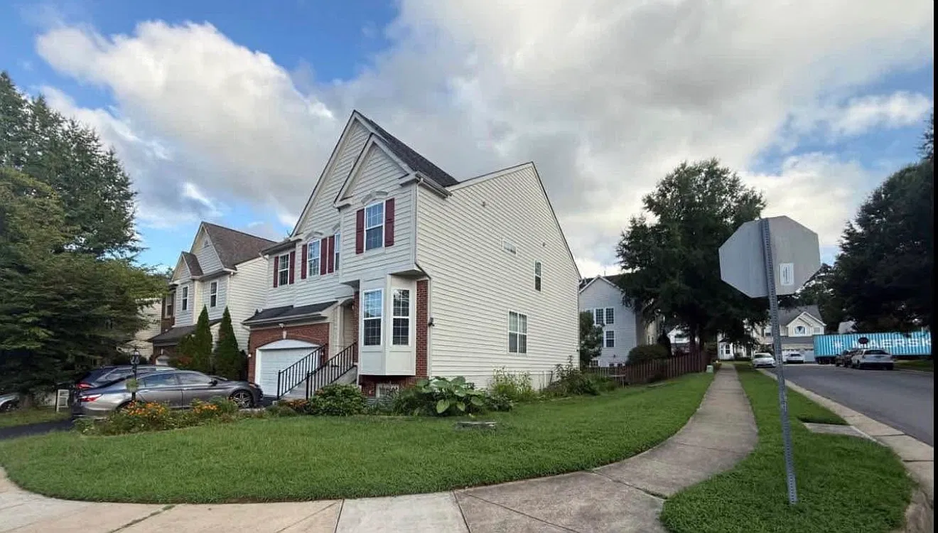2 bed, 4246 sqft, $1,800 — Photo 4