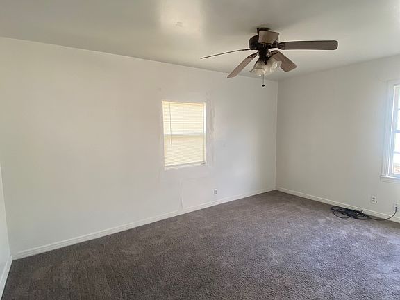 3rd image of 515 Meggs Blvd