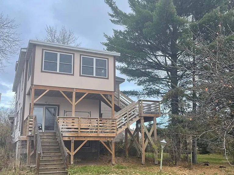 5348 London Rd — Photo 1