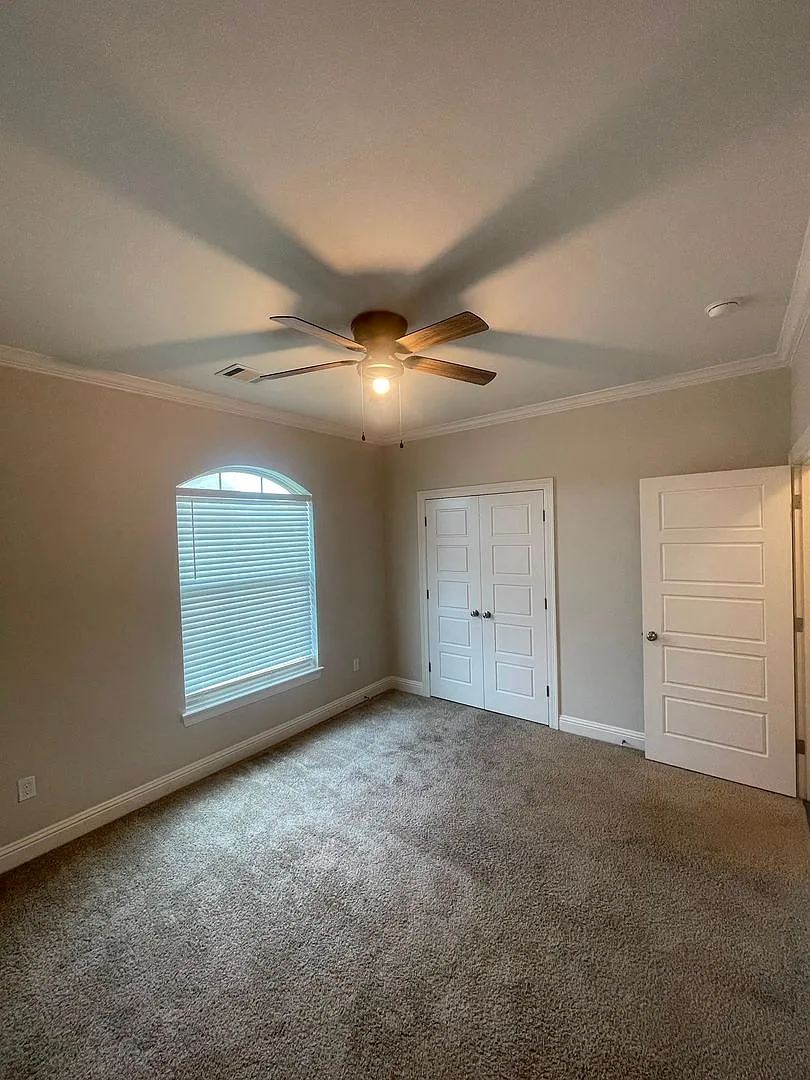 Waterford Bend Subdivision (3 Bedroom 2 Bathroom) — Photo 3