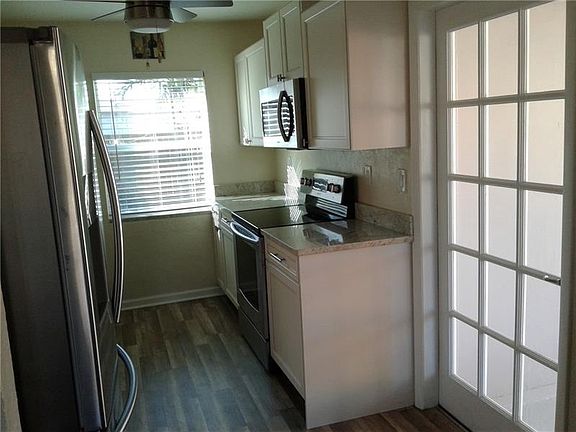 3rd image of 1512 NE 27th Ct