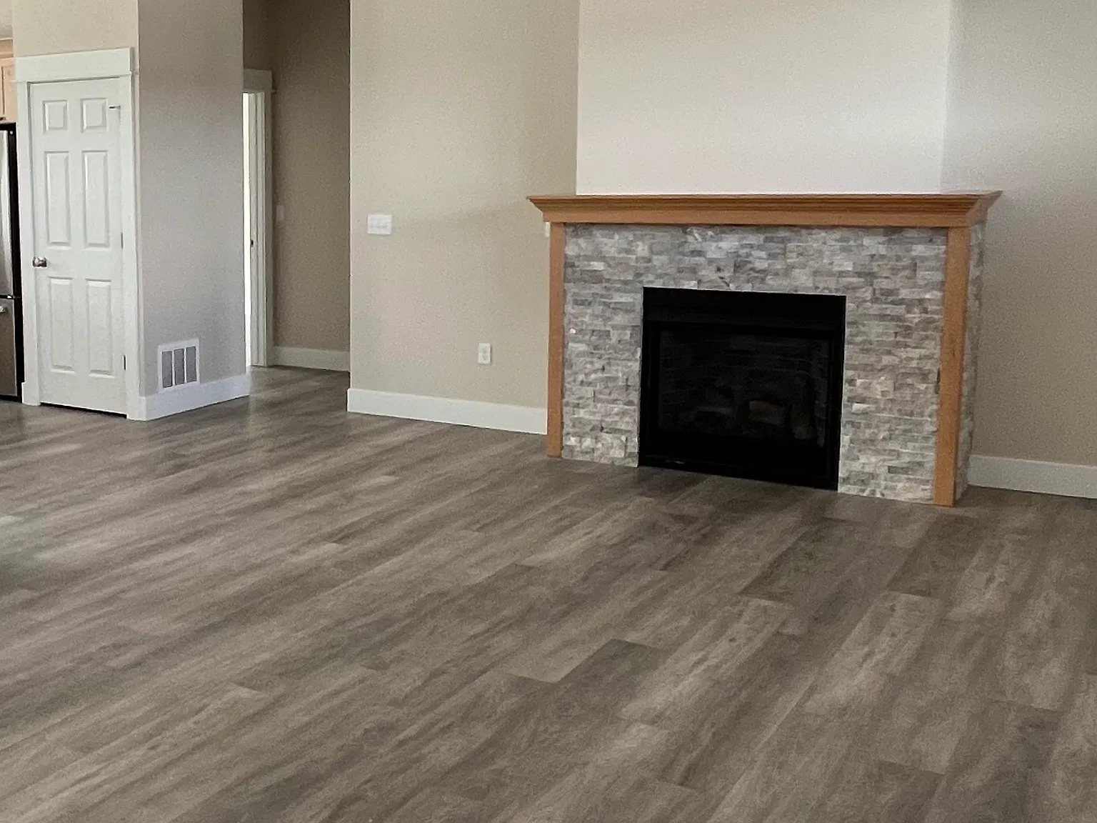 3 bed, 2058 sqft, $3,500 — Photo 1