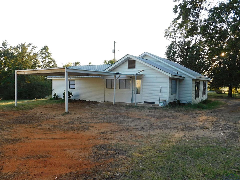 1065 White Fir Rd, Gladewater, TX 75647 MLS 20225971 Zillow