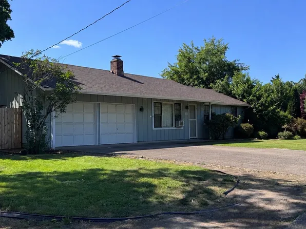 730 Arcadia Dr, Eugene, OR 97401