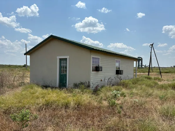 101 Industrial Park #A, Electra, TX 76360