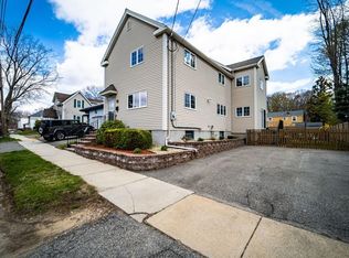 22 Foster St, Saugus, MA 01906