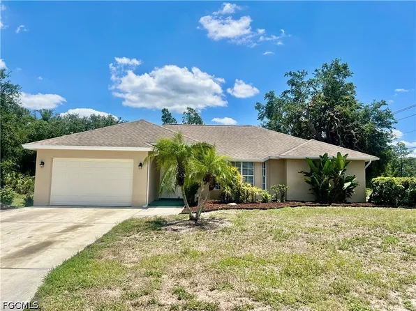 500 Lake Ave, Lehigh Acres, FL 33972