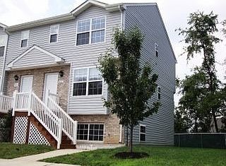 1st image of 401 Caribou Ln