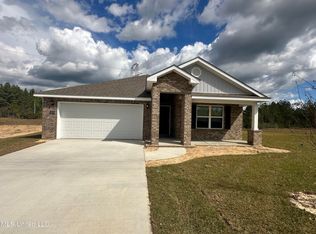 18558 Oak Bay Dr, Biloxi, MS 39532