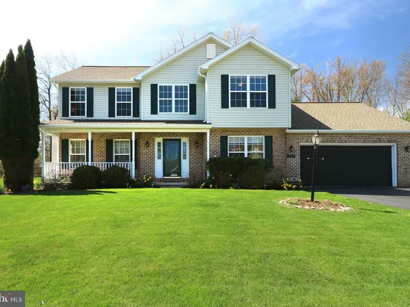 132 Gibson Pl, Port Matilda, PA 16870