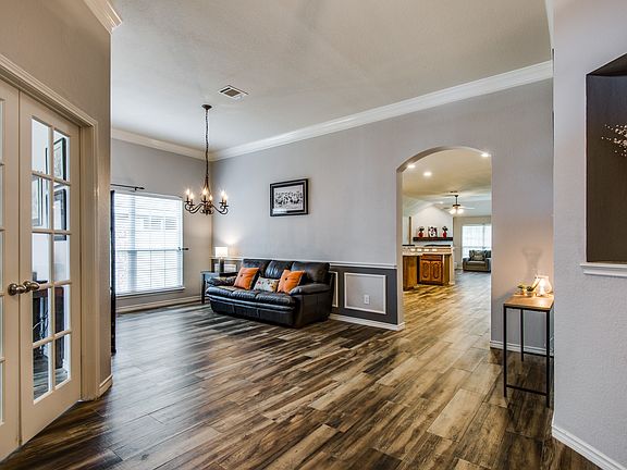 8104-elk-mountain-trl-mckinney-tx-High-Res-5.jpg